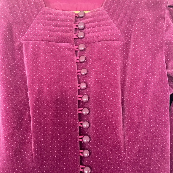 Vintage 80s Kathryn Conover Plum with tiny dots, Velvet button up dress, size 6 - Picture 6 of 7
